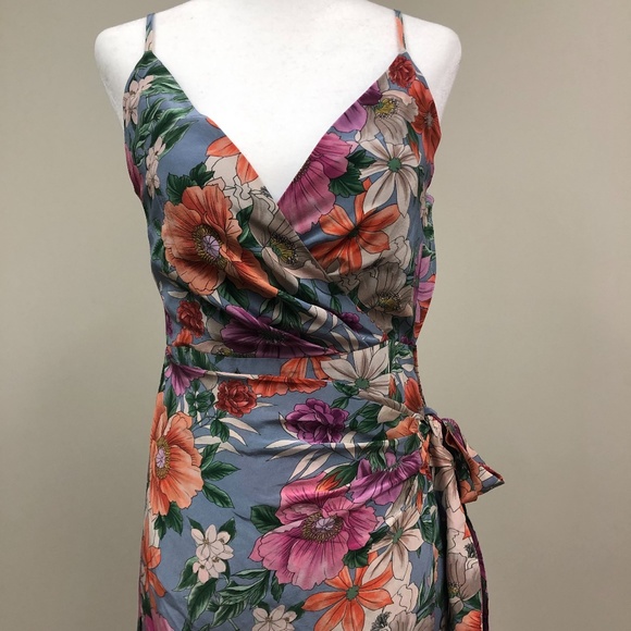 Floral wrap dress from Yumi Kim - Picture 2 of 10